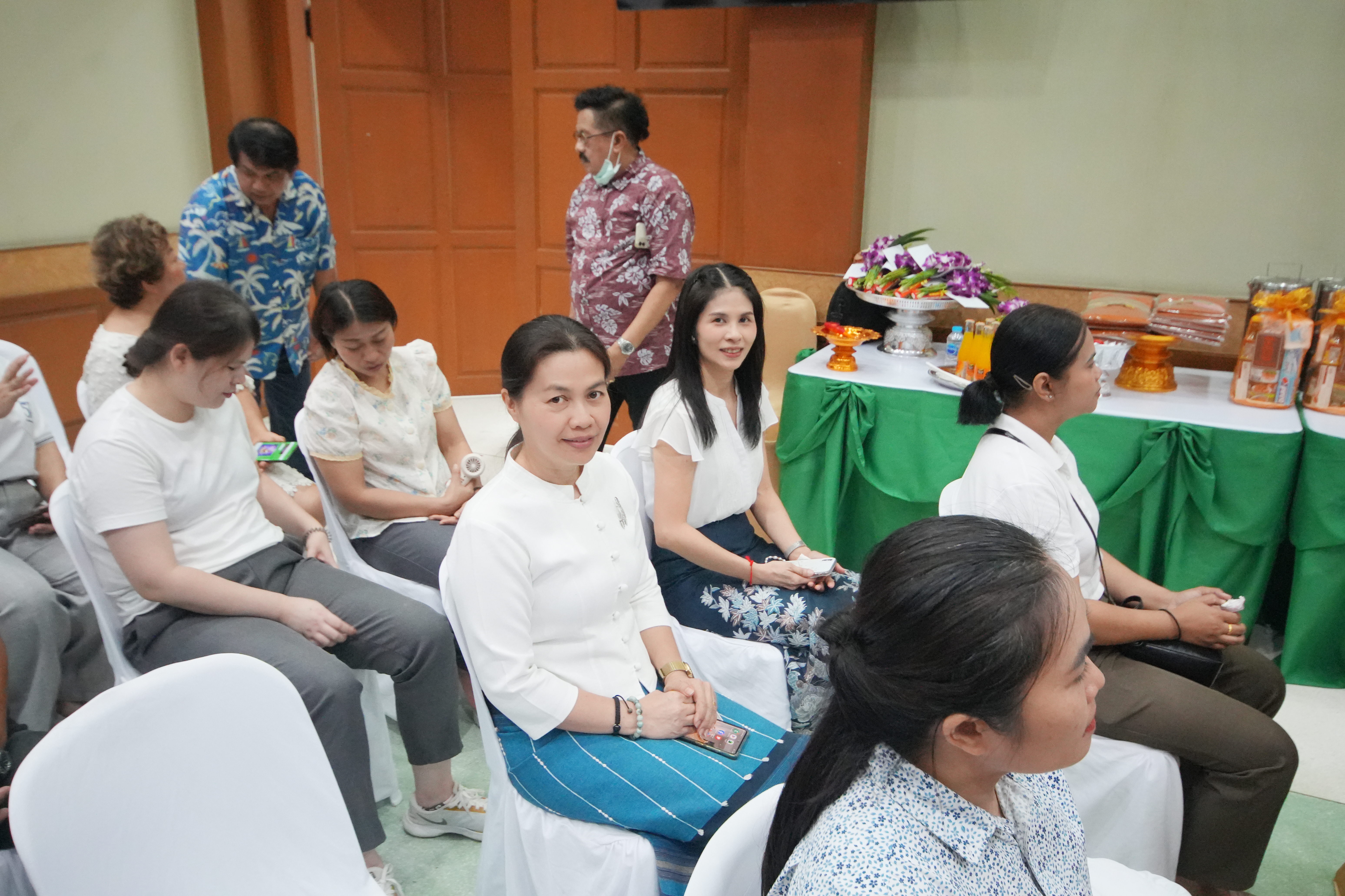 title - ชมรมผู้สูงอายุ ส.ป.ก. จัดพิธีทำบุญอุทิศส่วนกุศลให้ข้าราชการ/เจ้าหน้าที่ ส.ป.ก. ที่ล่วงลับไปแล้ว